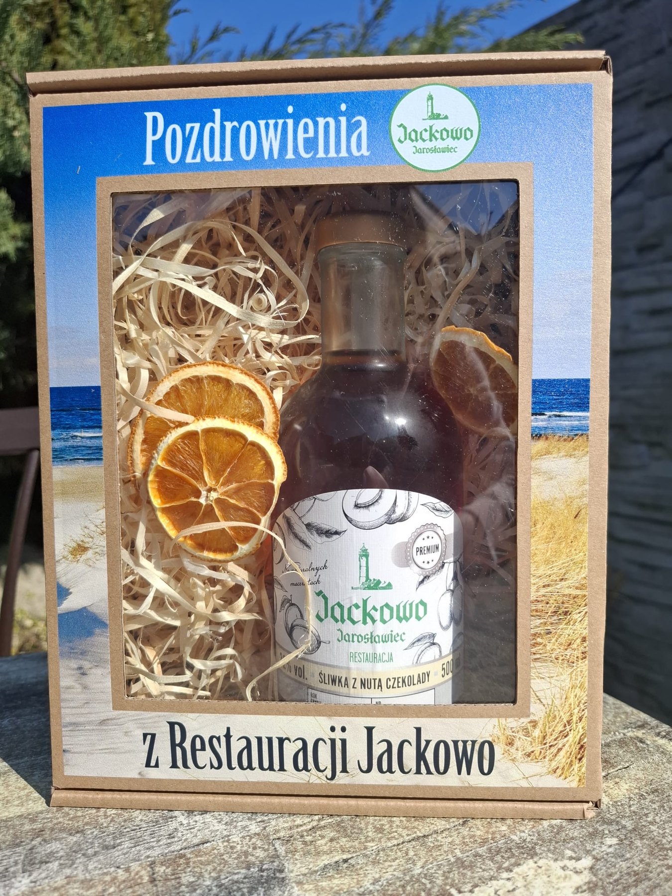 Zestaw prezentowy: nalewka Jackowo w ozdobnym pudełku